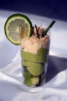 Verrine Kiwi/guacamol/crabe