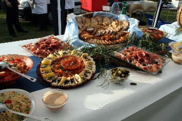 buffet-entrees.jpg