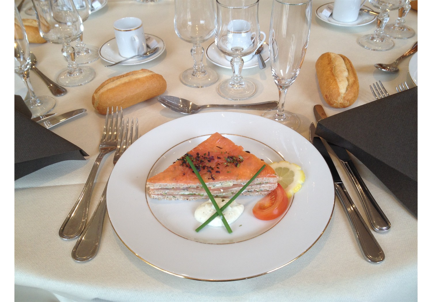 Fraicheur de Saumon sauce Athena